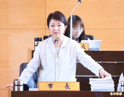 蔣、盧接力喊倒閣 綠酸「吃碗內看碗外」：想架空鄭麗文爭2028