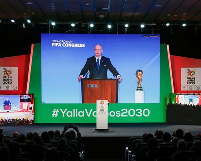 Gianni Infantino could face leadership challenge as Fifa council members rebel