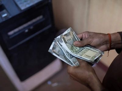 Over 2,500 Delhi ATMs lack shutter locks, 2,000 lack guards: Report