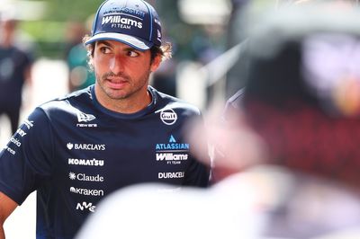 Former Haas F1 boss calls out FIA over 'lenient' Carlos Sainz Hungarian GP penalty