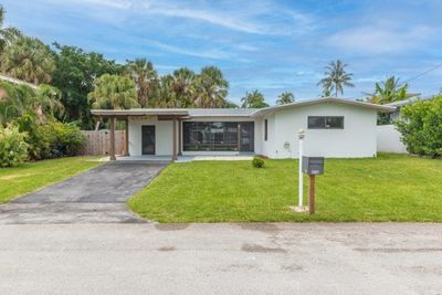 How a Vacant-Looking House Can Attract Trouble During Late-Summer Travel