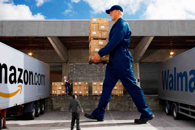 'Low-Hire, Low-Fire Economy': Fresh Wave of Mass Layoffs Hits Amazon, Walmart and FedEx Workers