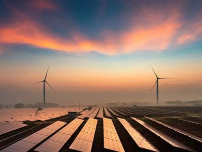India may restore transmission fee waivers for delayed clean energy projects