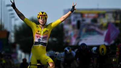 Lorena Wiebes takes second win at Women's Tour de France