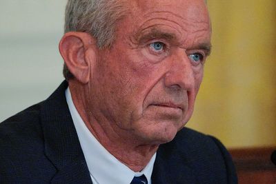 Dana Bash grills RFK Jr. over vaccines