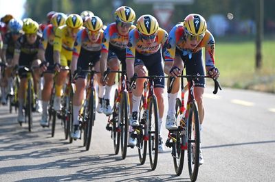 'We could not let this slip through our fingers' – SD Worx-Protime face burden of favourites as they burn through whole team on Tour de France Femmes sprint stage