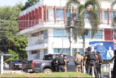 Deep South police station attacked, school closed