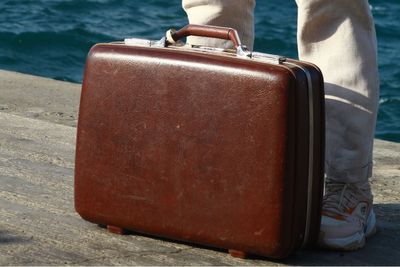 Greek Police Still Trying to Trace British Woman's 'American Friends' After Body Found in Suitcase