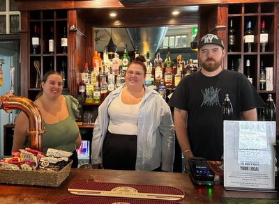 Petition after managers who invested £150,000 in London pub are told to leave