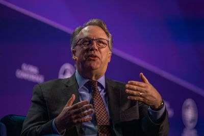 New York Fed Chair John Williams Claims Inflation Is On Track To Ease, But Promises Action If That Does Not Happen