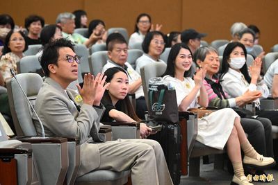 沈伯洋出席台北女聲座談 律師陳玲玉提3建議「內外兼顧」
