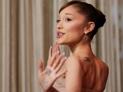 Ariana Grande drops out of London musical, plans break from public appearances