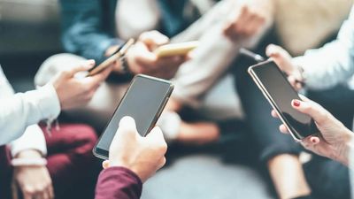 No guidelines to regulate online astrology platforms: Consumer affairs department to CIC