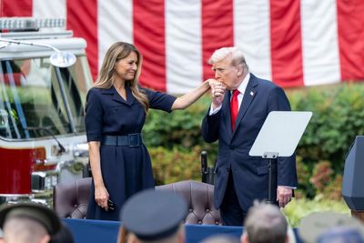 'Strangest Marriage in History': Experts Highlight Risk as Melania Earns $17.2m and Allegedly Vanishes
