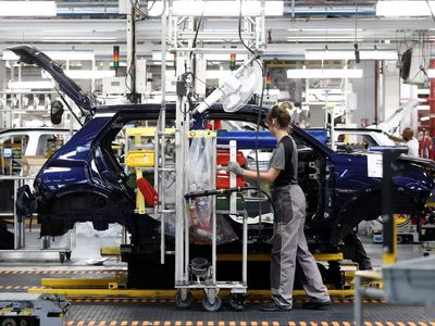 US manufacturing activity jumps to more than four-year high in July