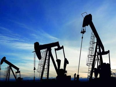 Russia's western oil exports to rise 4% in August on refinery disruptions