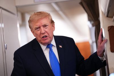 Trump makes fresh Iran jibe after Tehran denies peace talks