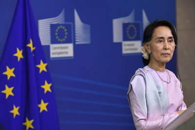 Aung San Suu Kyi Photographed for First Time in Nearly Four Years After Red Cross Visit