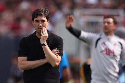 Liverpool arrivals imminent as Andoni Iraola reveals Jeremie Frimpong injury latest