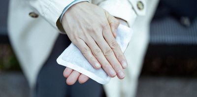 How do instant heat packs work? A chemist explains