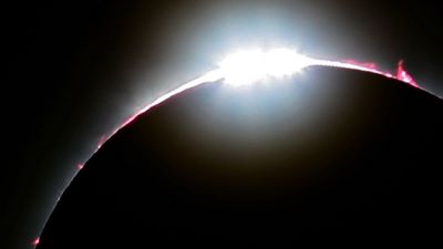 13 amazing things to see during the total solar eclipse on Aug. 12