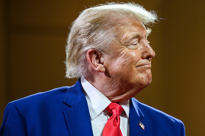 Trump Hair Mishap Goes Viral as Brutal Weather Conditions Expose Entire Bare Scalp During Live Broadcast