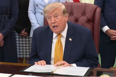 Trump Says Ally Jeanine Pirro 'Folded Like an Umbrella' Over Shock U-Turn in Vandalism Case