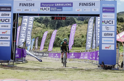UCI Gravel World Series: Simon Pellaud and Natalia Franco solo to wins at high-elevation Bogotá Gravel
