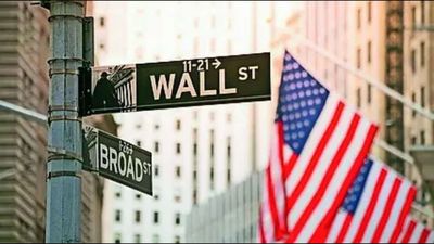 Amazon hits $3 trillion market value