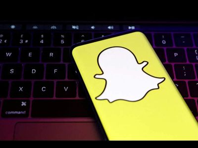 Snap beats revenue estimates on ad boost from World Cup, shares surge