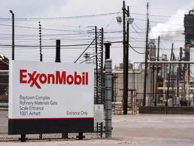 'Too much money': Trump attacks ExxonMobil & Chevron over massive profits, demands lower gasoline prices for American drivers