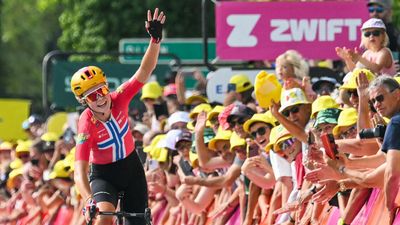 Haugset takes Women's Tour de France yellow jersey with long solo breakaway