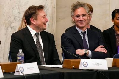 Alex Karp Rips Frontier AI Labs for 'Marxist Overtones' After Palantir's Blowout Earnings— Says They Want to 'Colonize Your Enterprise'