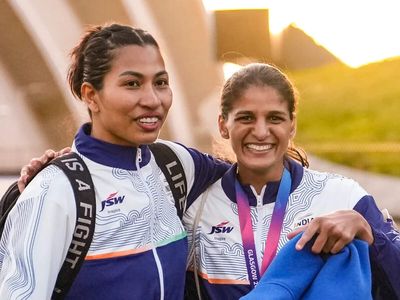 Prioritise women boxers, better bet for 2028 Olympic medal: Akhil Kumar