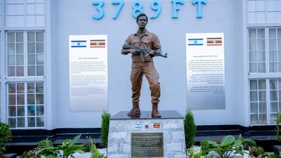 Ugandan military honours Netanyahu’s brother with Entebbe memorial statue