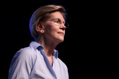 Trump's Memecoin May Be An 'Illegal Scam,' Sen. Warren Warns. She Wants The SEC To Investigate