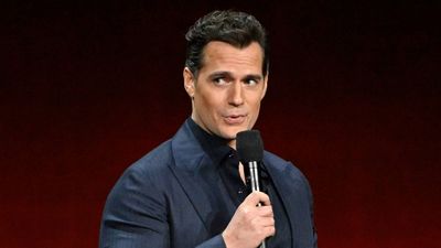 Despite 4 years of development hell, Henry Cavill confirms he's still starring in Amazon's Warhammer 40K show