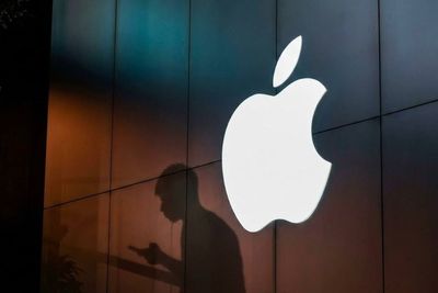 Apple Yields to EU Pressure To Bring iPhone-To-Windows Clipboard Sync to Europe