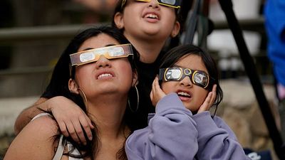 Don't risk your eyes: How to watch Spain's eclipse safely