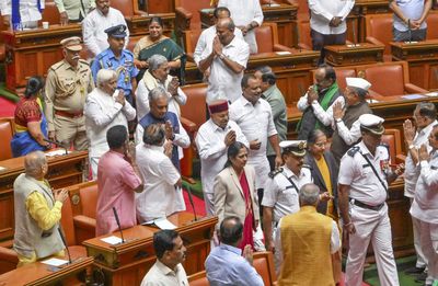 CM asked for resignation, will decide after discussing with oppn leaders: Karnataka LC chairman Basavaraj Horatti