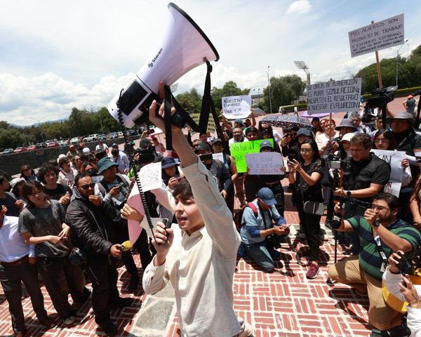 Mexico’s top university orders 58,000 students to resit entrance exam after suspected cheating