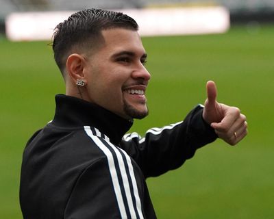 Arsenal agree £75m fee with Newcastle for Bruno Guimarães as clubs reach compromise