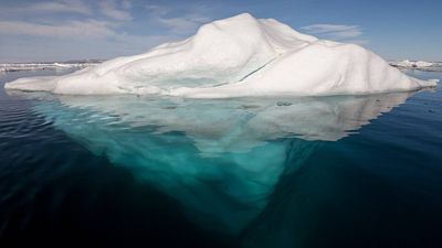 In 1978, Dick Smith towed a fake “Antarctic iceberg” into Sydney Harbour; then rain exposed the foam-covered barge