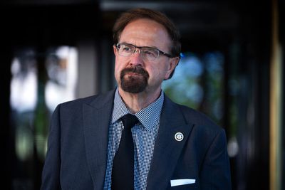 Chuck Edwards drops reelection bid after Ethics panel recommends censure
