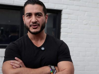 Progressive Abdul El-Sayed wins Michigan Democratic Senate primary
