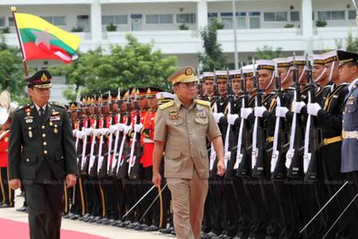 Min Aung Hlaing talks to address bilateral challenges