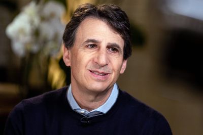 Apollo CEO has a $11.1 billion net worth today—but he started out with a series of hospitality jobs, from valet parking to working in a party store
