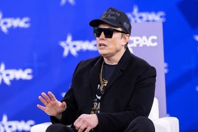 Elon Musk Says SpaceX Hits $100B 'If We Basically Did Nothing' — 'Nothing' Never Looked So Hard