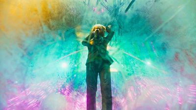 I used four wireless speakers to finally hear this album that's almost impossible to listen to – and it made my brain hurt (in a good way)
