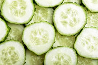 Heatwaves causing cucumbers to become curvy and more expensive, experts warn